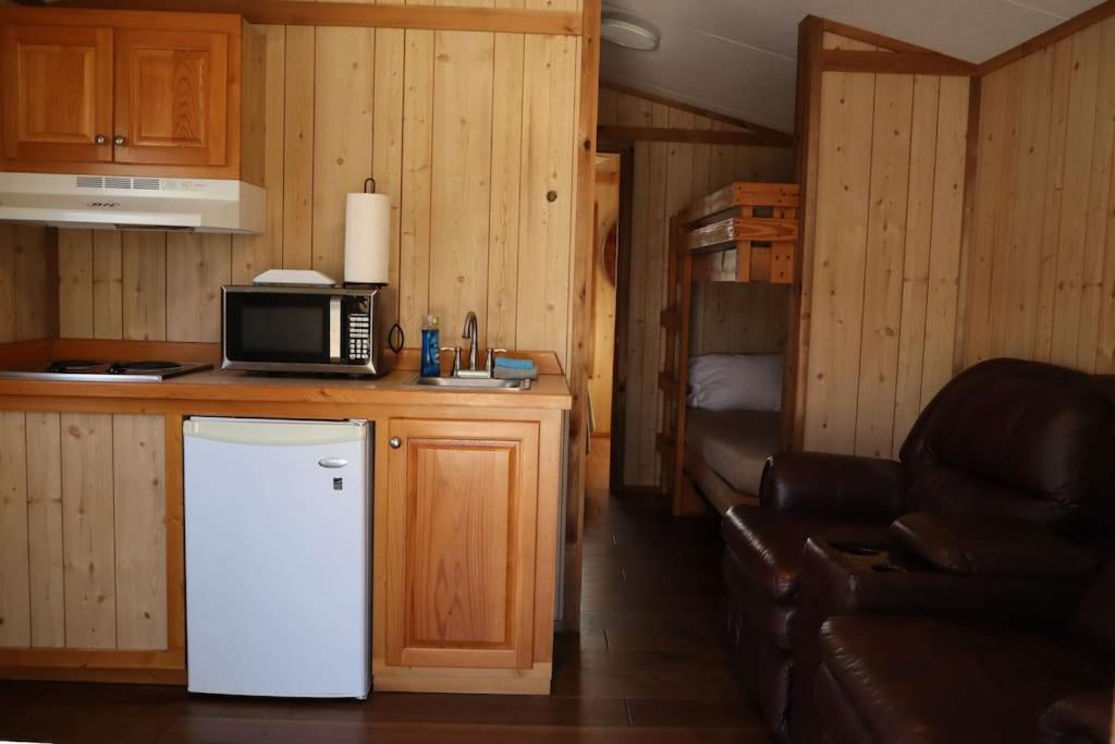 Driftwood Cabin - 2Nd Street Steinhatchee Екстер'єр фото